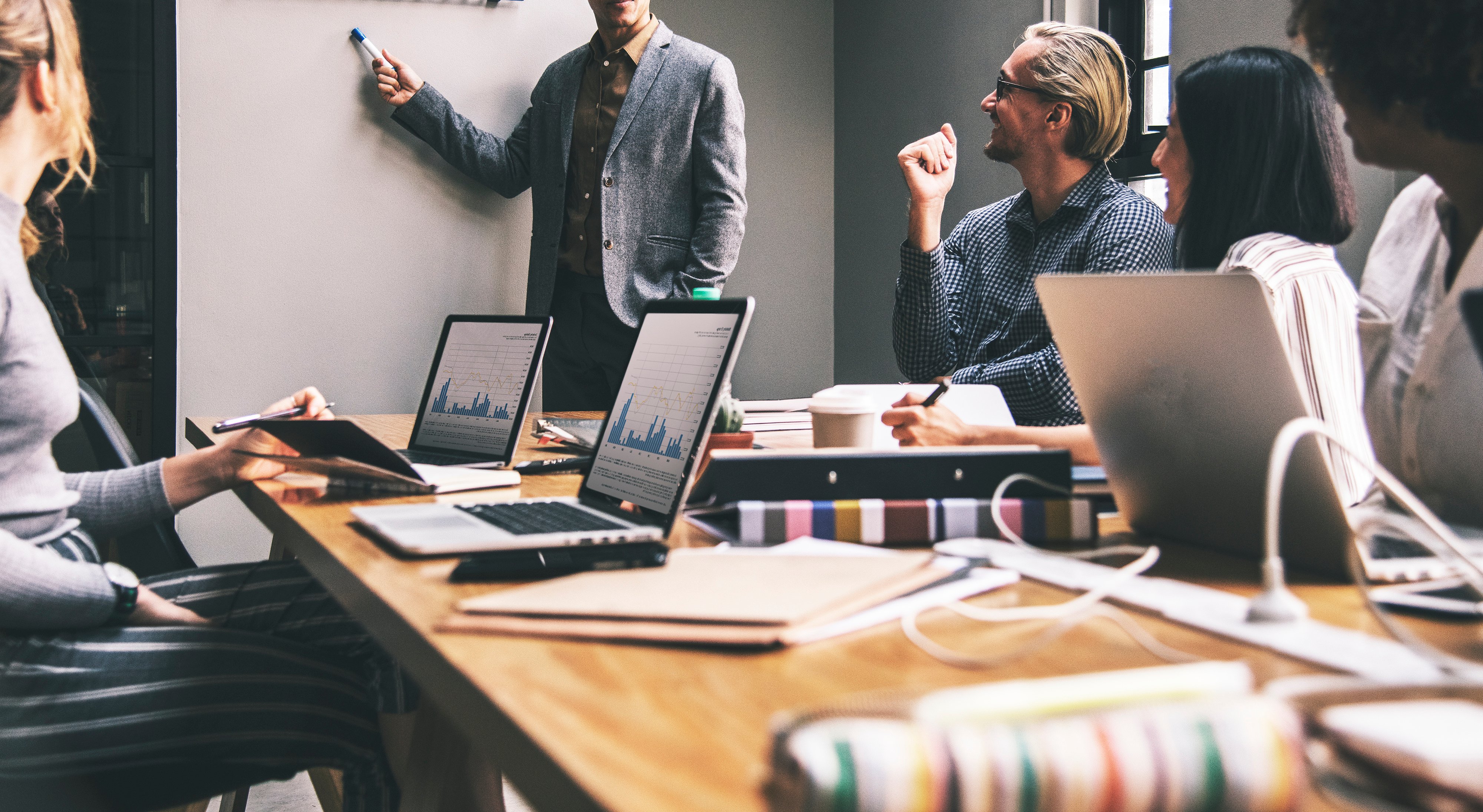group-diverse-people-having-business-meeting-1